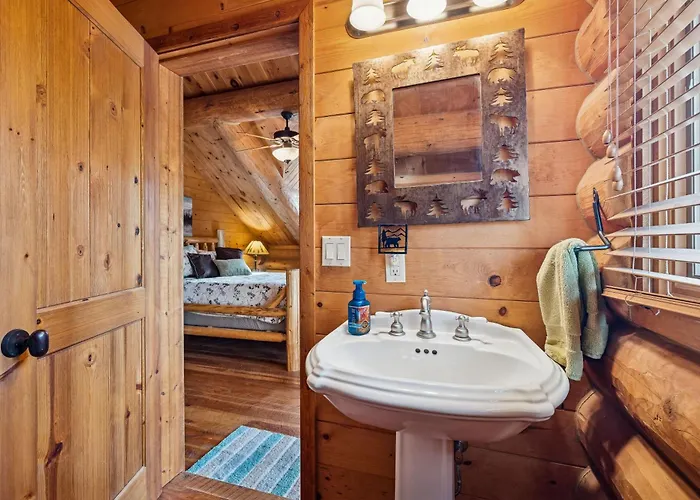 Rare Ultra-luxury Torreon Log Holiday home Show Low