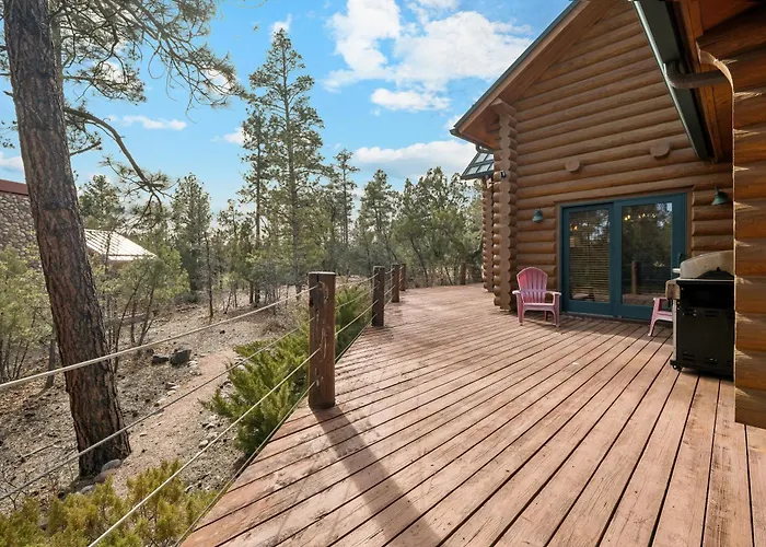 Holiday home Rare Ultra-luxury Torreon Log Show Low
